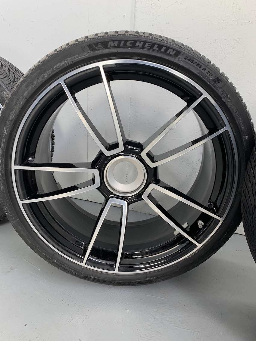 Porsche 992 20 21 Zoll Turbo S Winter Räder Michelin NEU DOT2020