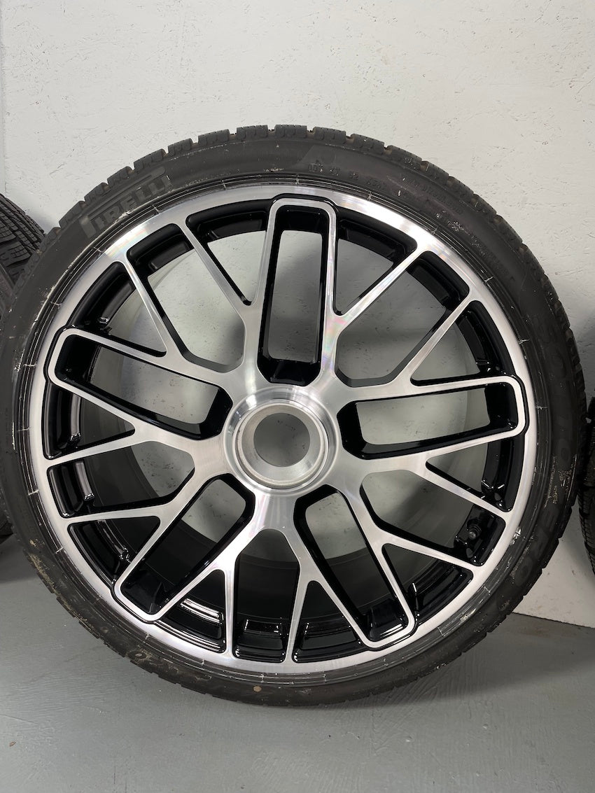 Porsche 991.2 20 Zoll GTS Winter Räder Pirelli Sonderpreis
