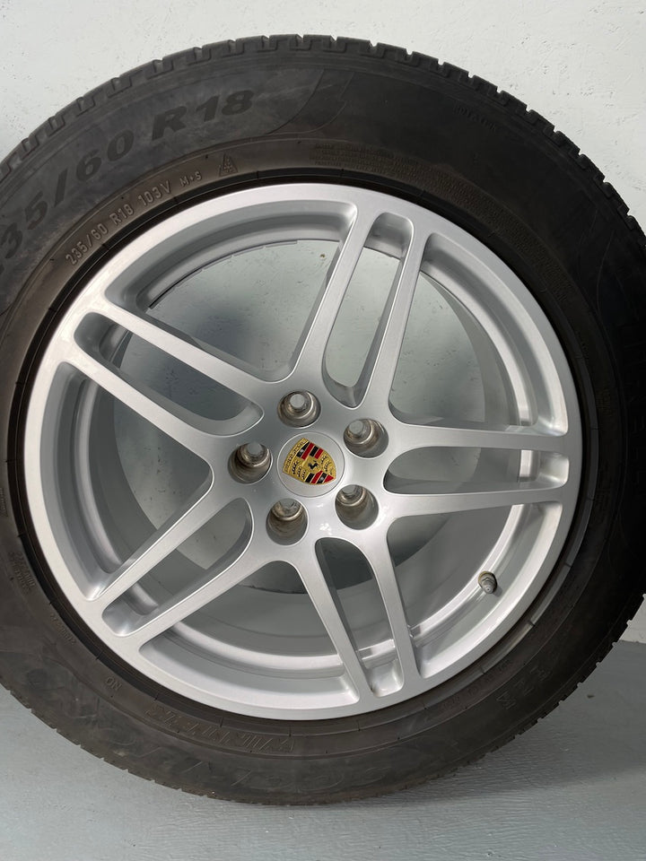 Porsche Macan I Macan II 18 Zoll Winter Räder Pirelli 6,5mm DOT2020