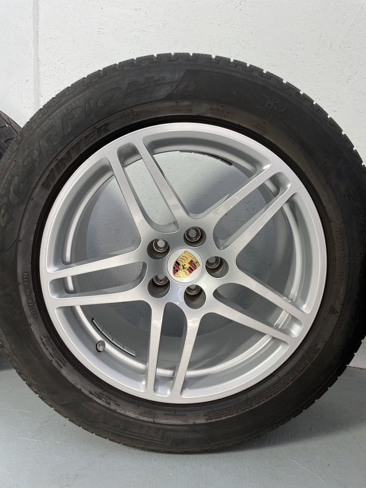 Porsche Macan 18 Zoll Winter Räder Pirelli MwSt.awb. Macan I + II