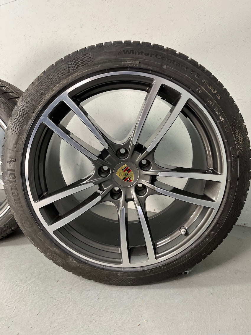 Porsche Cayenne E3 9Y0 21 Zoll Turbo Winter Räder Conti MwSt.awb.