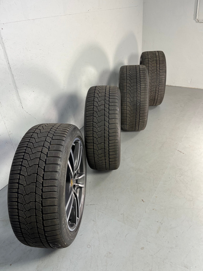 Porsche Cayenne E3 9Y0 21 Zoll Turbo Winter Räder Conti MwSt.awb.