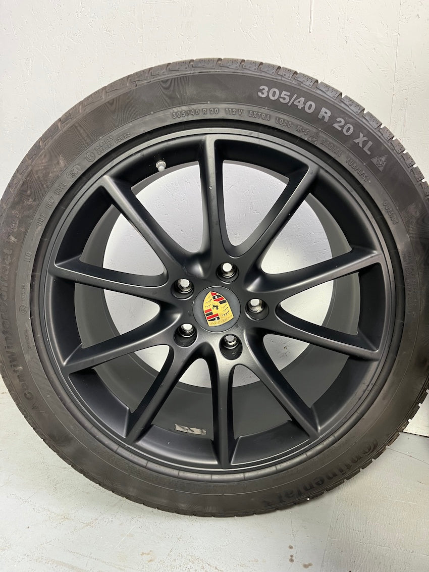 Porsche Cayenne 20 Zoll E3 DESIGN Winterräder Continental DOT2021 500Km