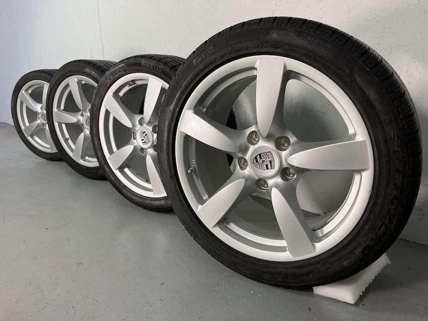 Porsche Boxster 987 18 Zoll Cayman S Felgen Räder Pirelli