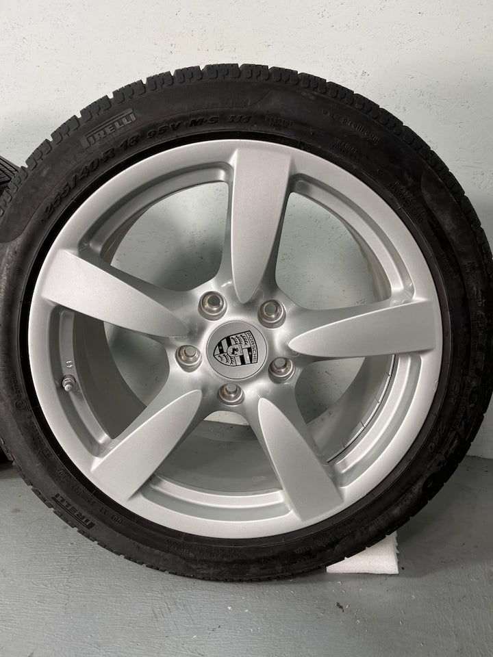 Porsche Boxster 987 18 Zoll Cayman S Felgen Räder Pirelli