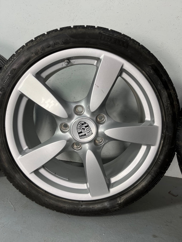 Porsche Boxster 987 18 Zoll Cayman S Felgen Räder Pirelli