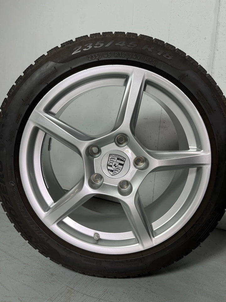 Porsche Boxster 18 Zoll 718 982 Winter Räder Pirelli Cayman MwSt. DOT2018 6mm