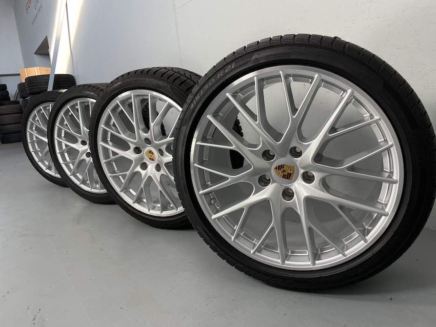 Porsche Panamera 971 21 Zoll Sport Design Winter Räder Pirelli TOP