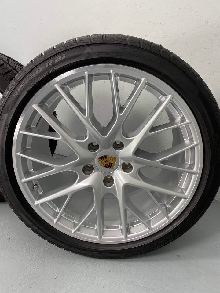 Porsche Panamera 971 21 Zoll Sport Design Winter Räder Pirelli TOP