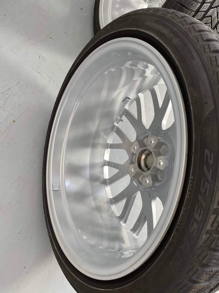 Porsche Panamera 971 21 Zoll Sport Design Winter Räder Pirelli TOP