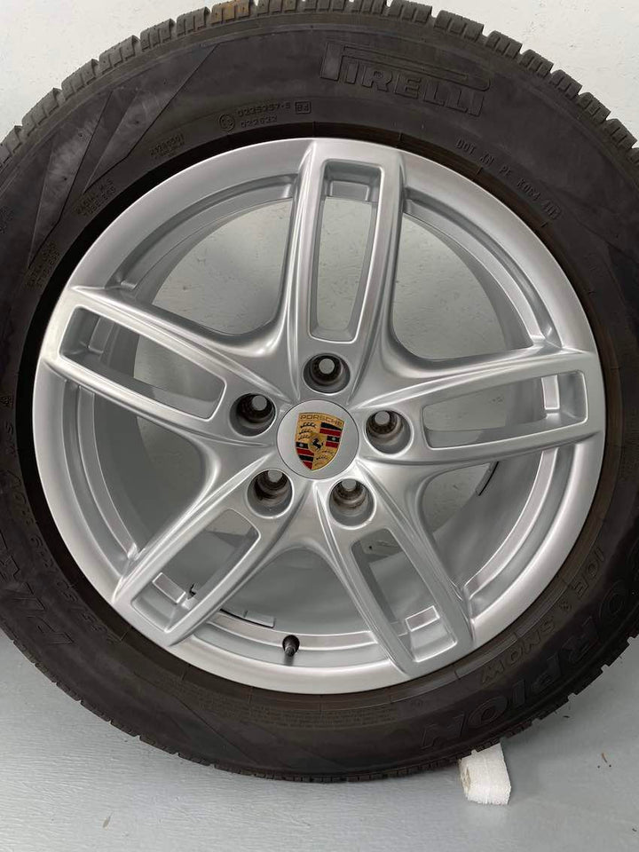 Porsche Cayenne 19 Zoll Winter Räder 958 PIRELLI TOP E2