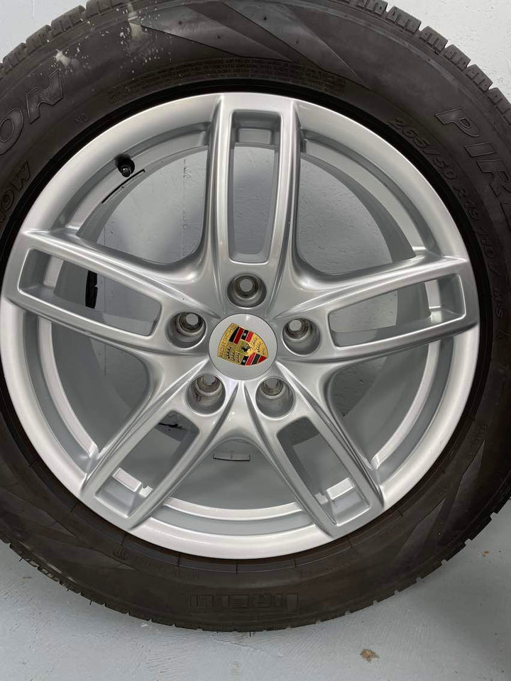 Porsche Cayenne 19 Zoll Winter Räder 958 PIRELLI TOP E2