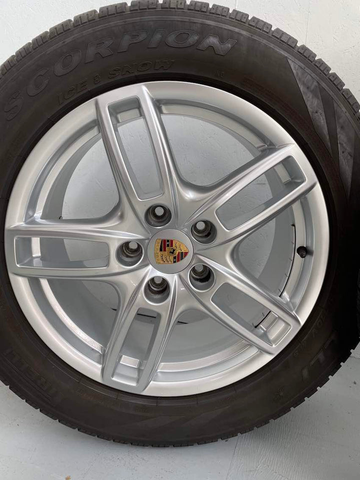 Porsche Cayenne 19 Zoll Winter Räder 958 PIRELLI TOP E2