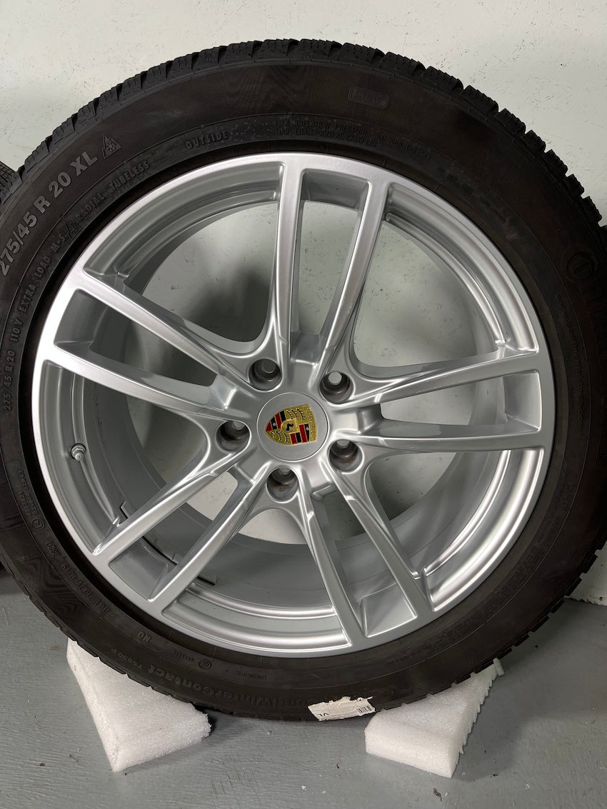 Porsche Cayenne 20 Zoll E3 SPORT Winterräder Continental 1200Km 2020
