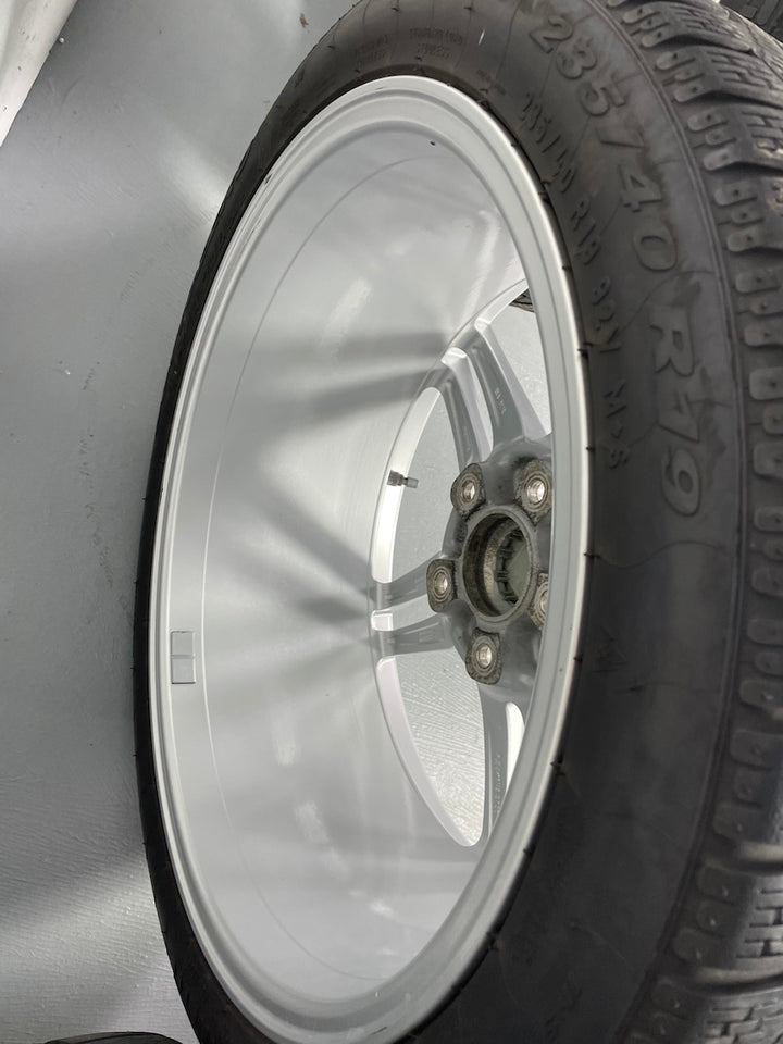 Porsche 991.2 19 Zoll Carrera Winter 4S C4 Pirelli