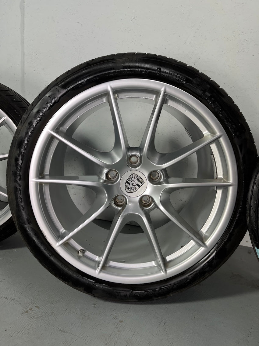 Porsche 991.1 20 Zoll Carrera S III Allrad Sommer Räder Pirelli C4 4S