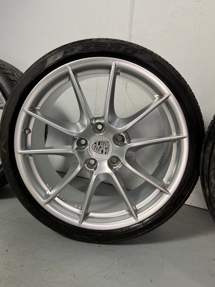 Porsche 991.1 20 Zoll Carrera S III Allrad Sommer Räder Pirelli C4 4S