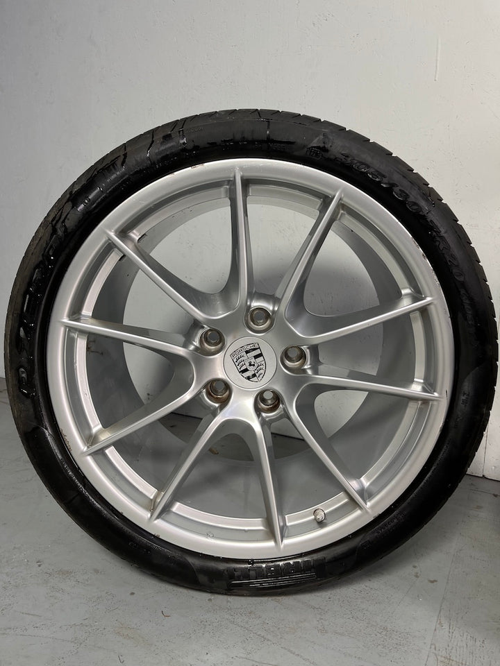 Porsche 991.1 20 Zoll Carrera S III Allrad Sommer Räder Pirelli C4 4S