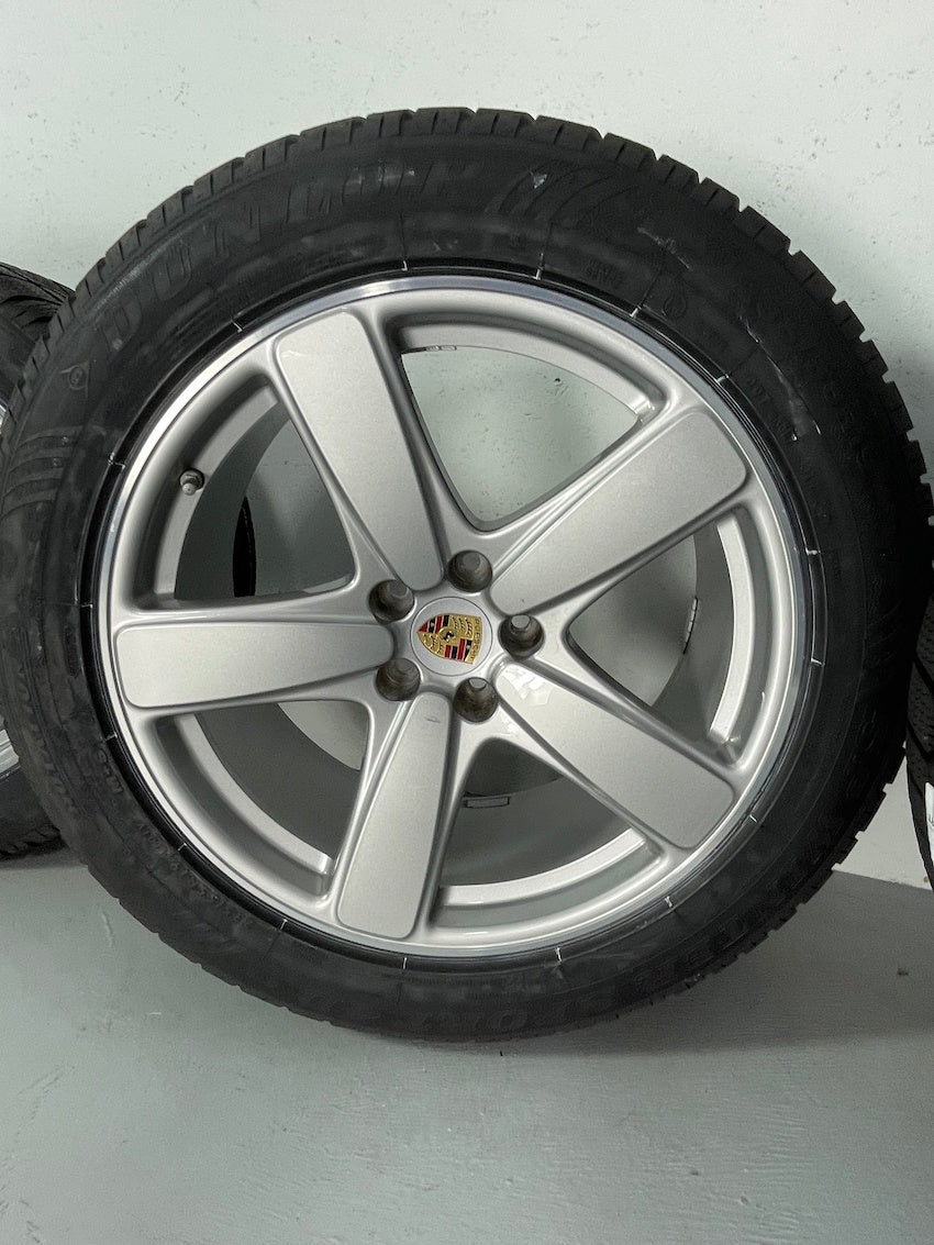 Porsche Macan II 19 Zoll Sport Classic Winter Räder Dunlop NEUREIFEN