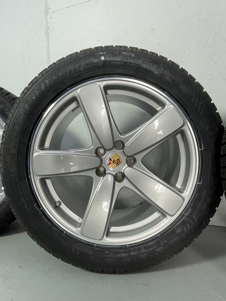 Porsche Macan II 19 Zoll Sport Classic Winter Räder Dunlop NEUREIFEN