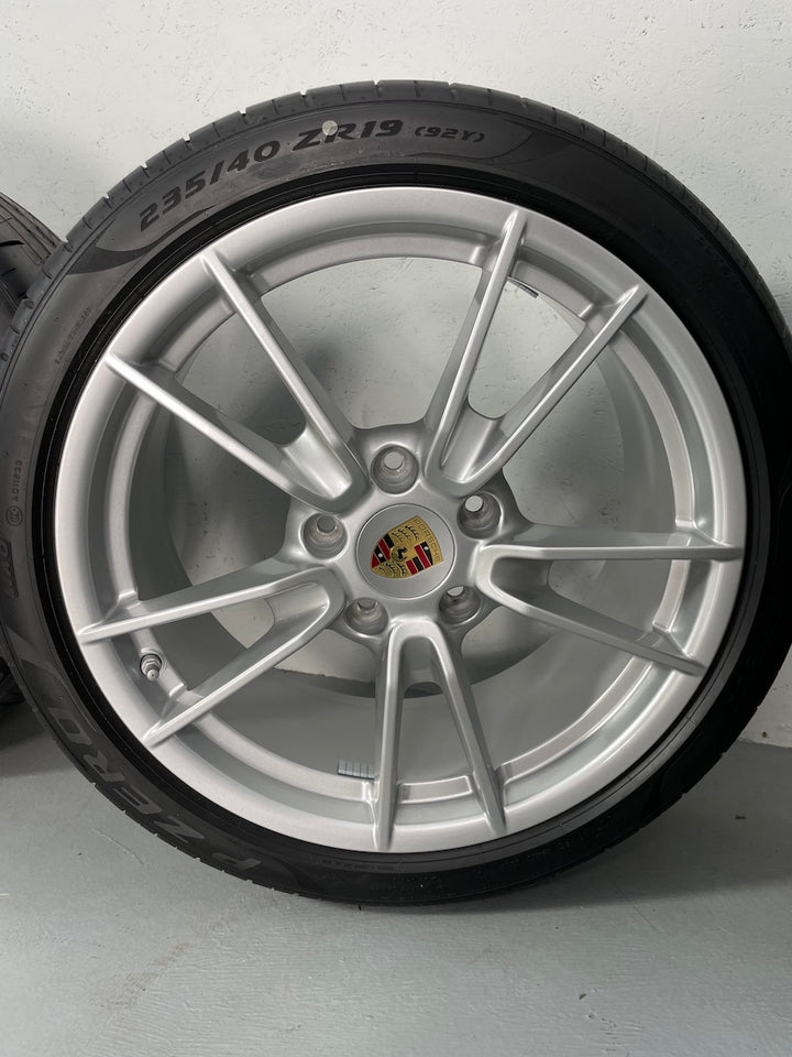 Porsche 992 19/20 Zoll Carrera C4 C2 4S Sommer Pirelli NEU DOT2019