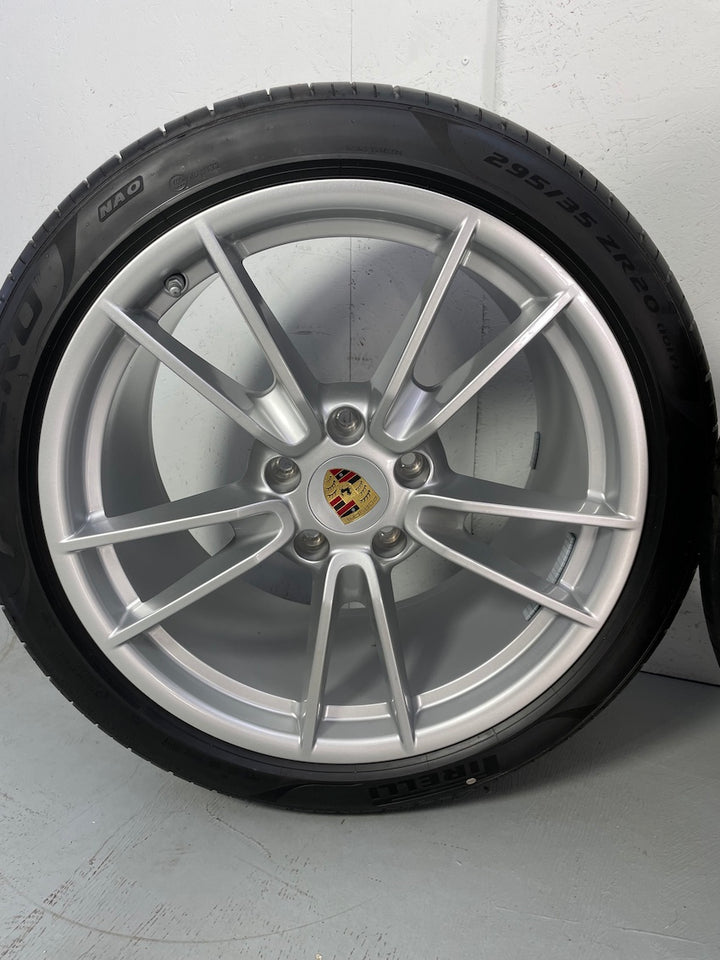 Porsche 992 19/20 Zoll Carrera C4 C2 4S Sommer Pirelli NEU DOT2019