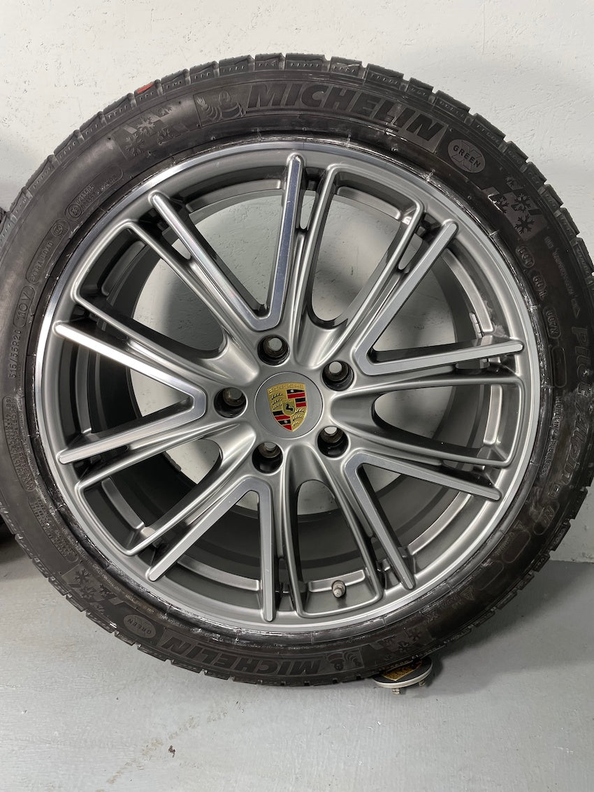Porsche Panamera 971 20 Zoll  Exclusive Design WINTER RÄDER Michelin 2018