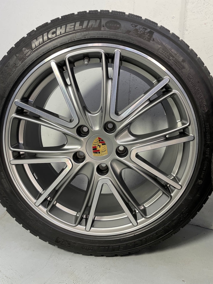 Porsche Panamera 971 20 Zoll  Exclusive Design WINTER RÄDER Michelin 2018