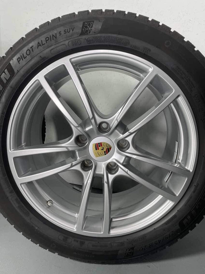 Porsche Cayenne 20 Zoll E3 I 9Y0 SPORT Winterräder Michelin TOP