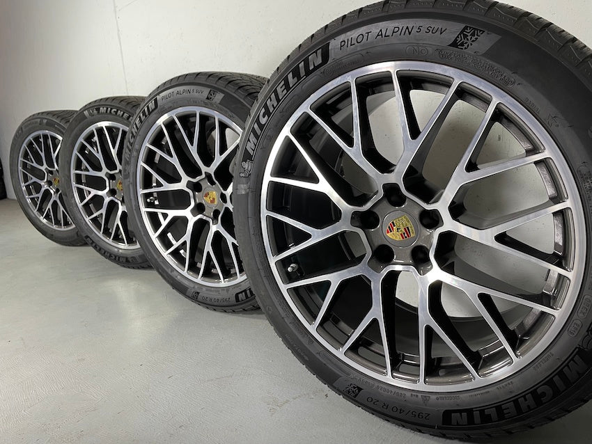 Porsche Macan 20 Zoll RS Spyder Winter Räder Michelin 7,5-8mm DOT2019