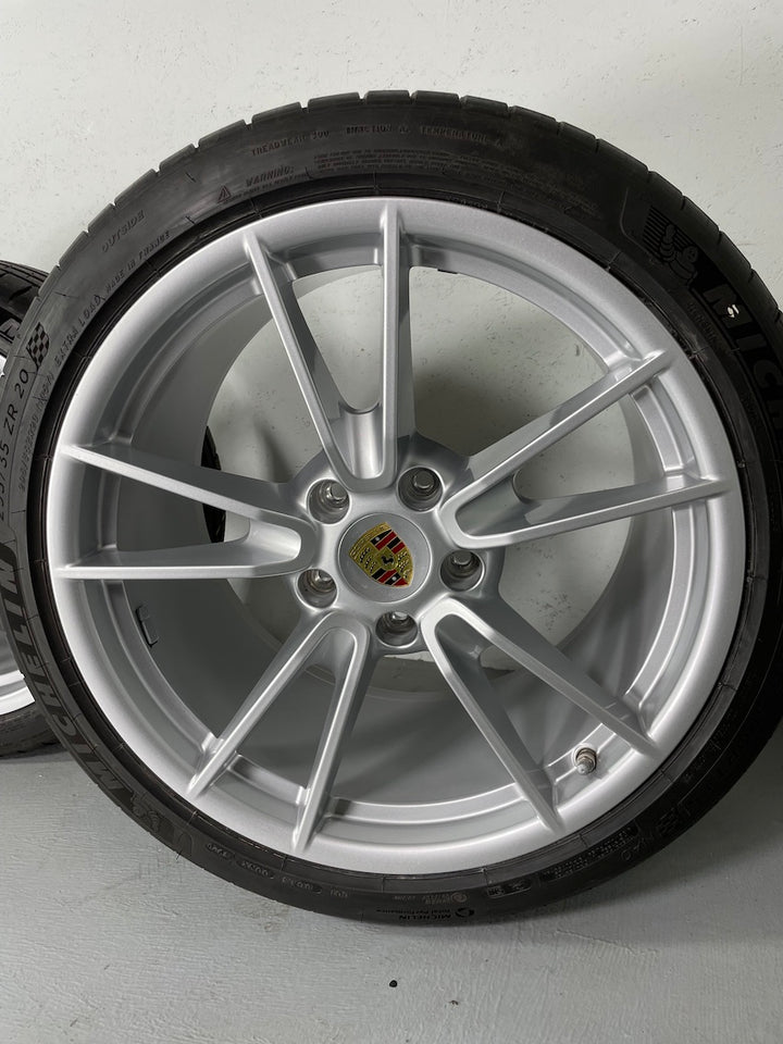 Porsche 992 19/20 Zoll Carrera C4 C2 4S Sommer Michelin neuwertig