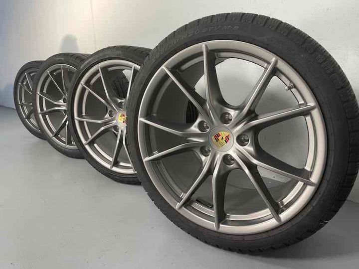 Porsche 991.2 20 Zoll Carrera 4S C4 Winter Pirelli PLATINUM NUR 700KM