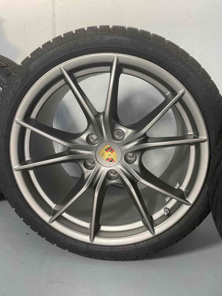 Porsche 991.2 20 Zoll Carrera 4S C4 Winter Pirelli PLATINUM NUR 700KM