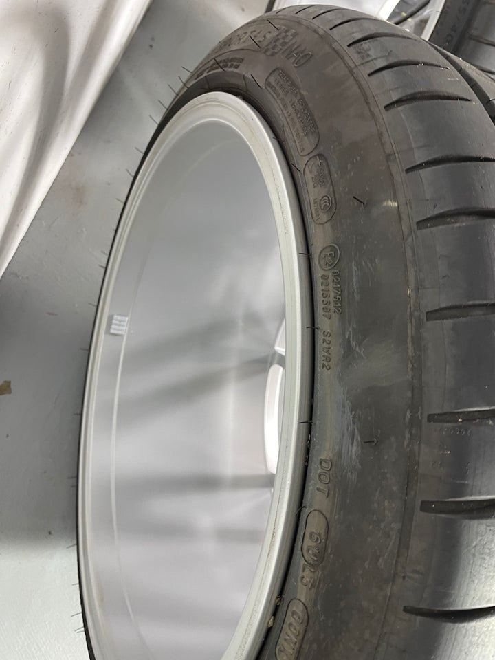 Porsche 992 19/20 Zoll Carrera C4 C2 4S Sommer Michelin neuwertig