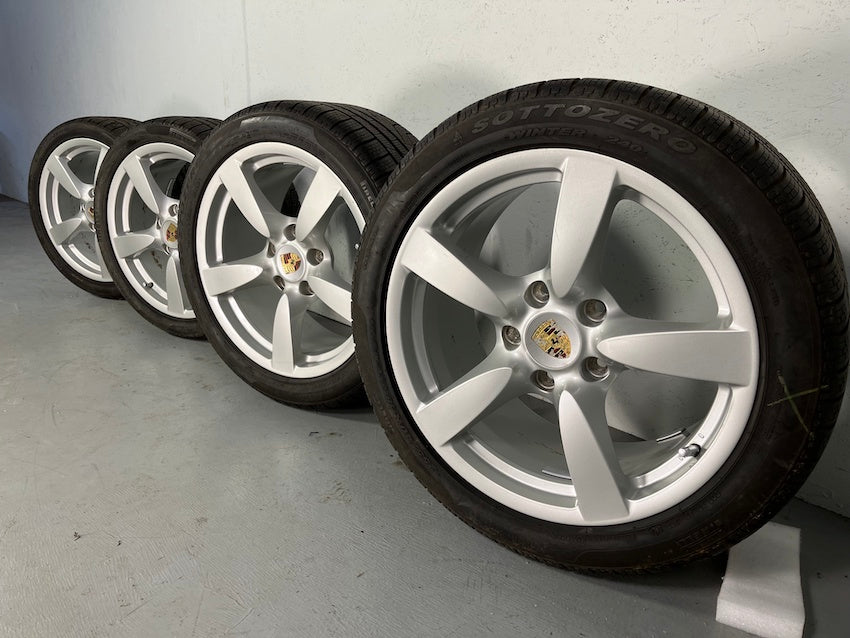 Porsche Boxster 987 18 Zoll Cayman S Felgen Räder Pirelli Winter