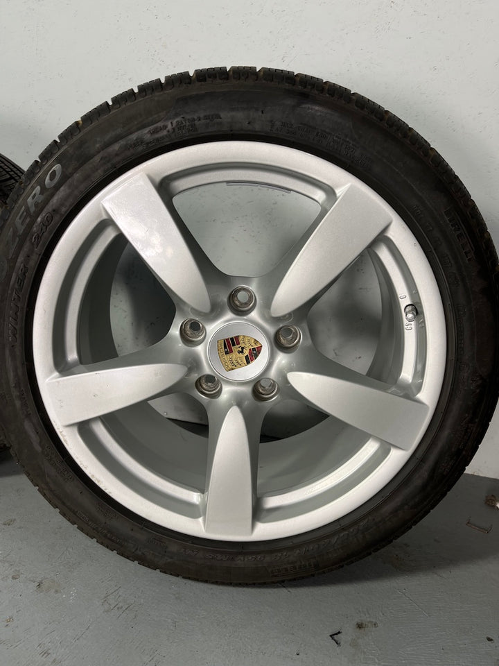 Porsche Boxster 987 18 Zoll Cayman S Felgen Räder Pirelli Winter