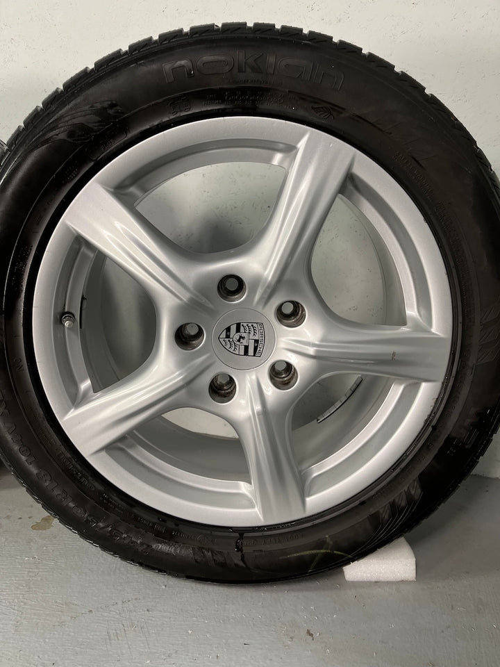 Porsche Panamera 18 Zoll 970 Winter Nokian 5-7mm TOP