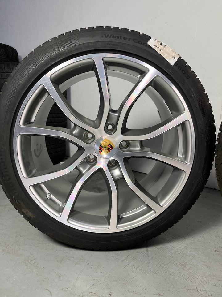 Porsche Cayenne E3 21 Zoll Exclusive Design 9y0 Winter Räder Conti NEU