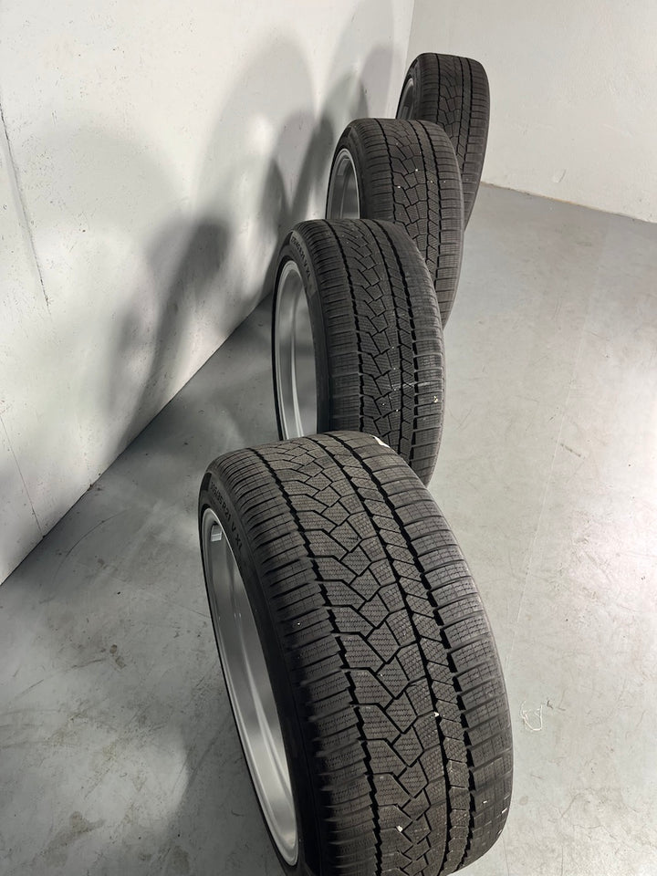 Porsche Cayenne E3 21 Zoll Exclusive Design 9y0 Winter Räder Conti NEU