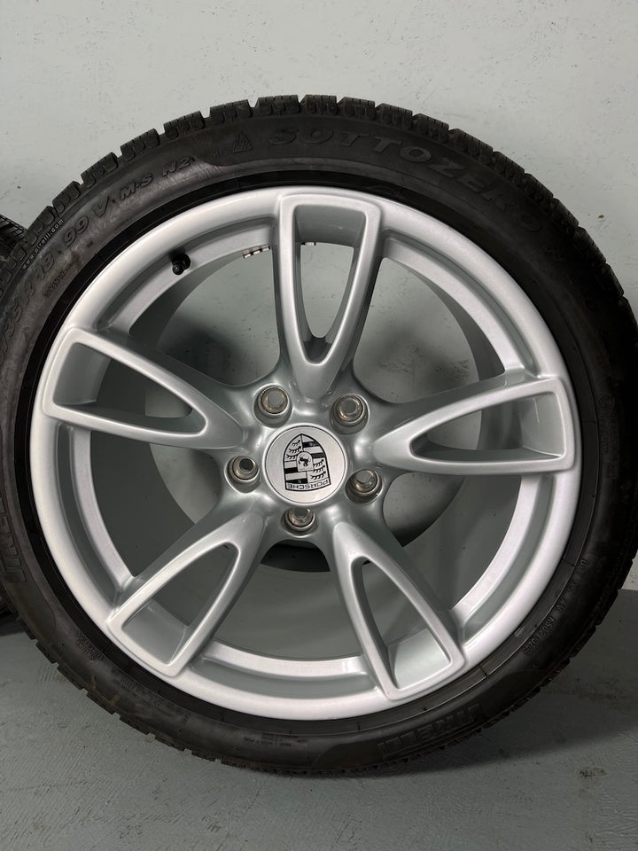 von Porsche 997 18 Zoll Carrera IV Allrad Winter Pirelli TOP