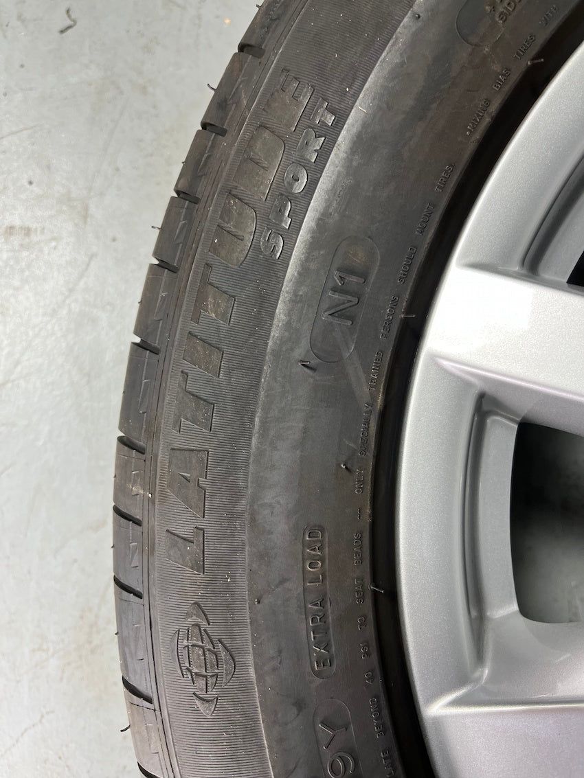 Porsche Cayenne 18 Zoll Sommer Räder 958 MICHELIN Latitude Sport N1 8mm