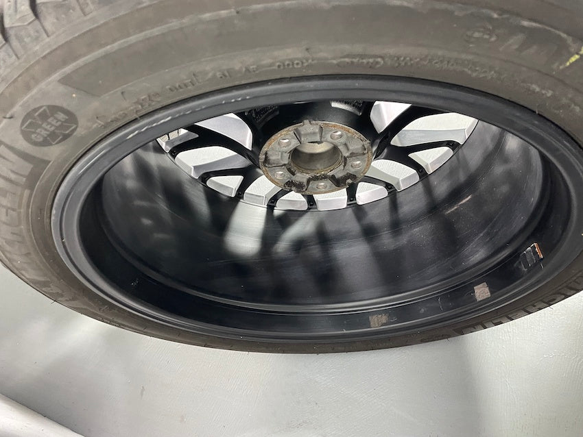 Porsche Macan 20 Zoll RS Spyder WINTER RÄDER Michelin TOP