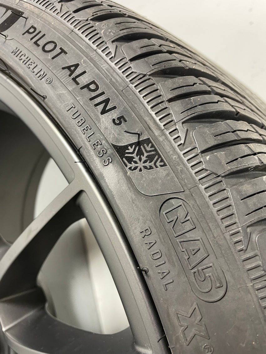 Porsche 992 20 21 Zoll Turbo S Winter Räder Michelin PLATINUM NUR 900Km