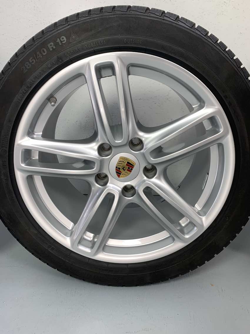 Porsche Panamera 19 Zoll Turbo Winter Räder 970 Continental NEUREIFEN