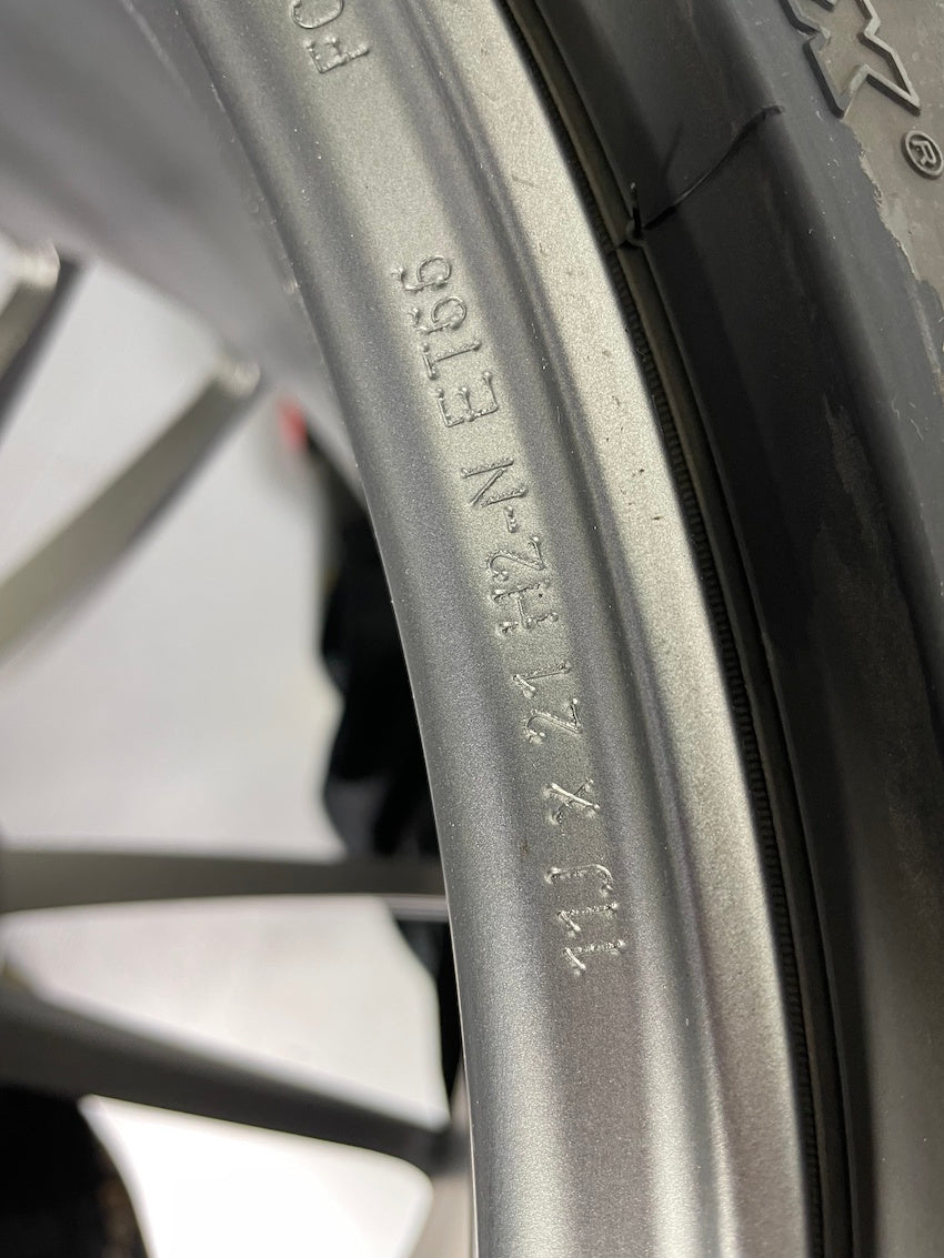 Porsche 992 20 21 Zoll Turbo S Winter Räder Michelin PLATINUM NUR 900Km