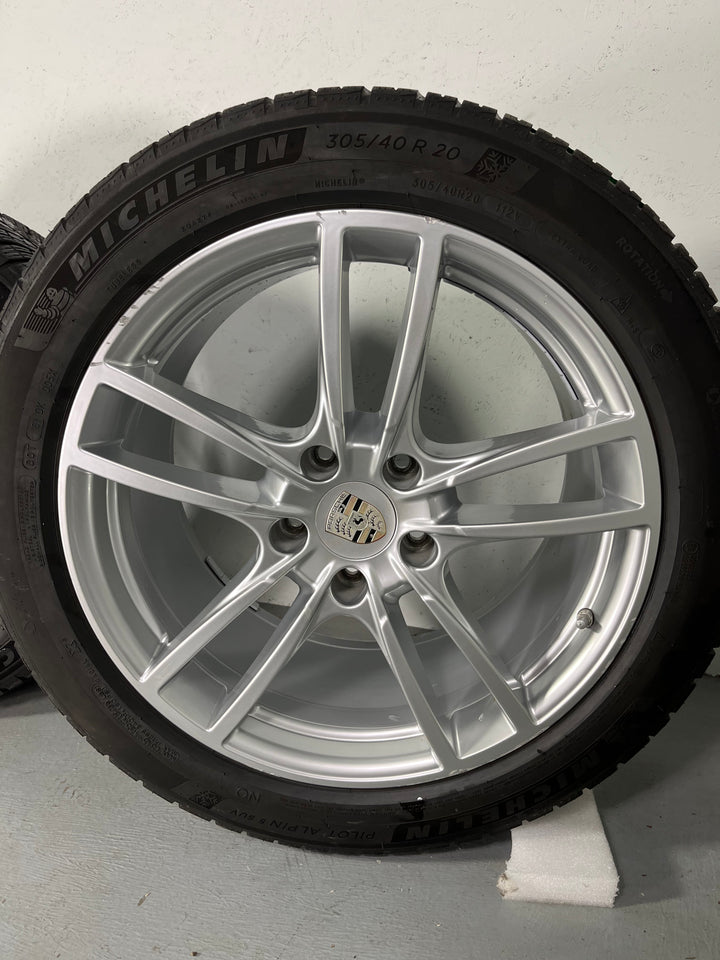 Porsche Cayenne 20 Zoll E3 SPORT 9Y0 Winterräder Michelin 6,5-7mm