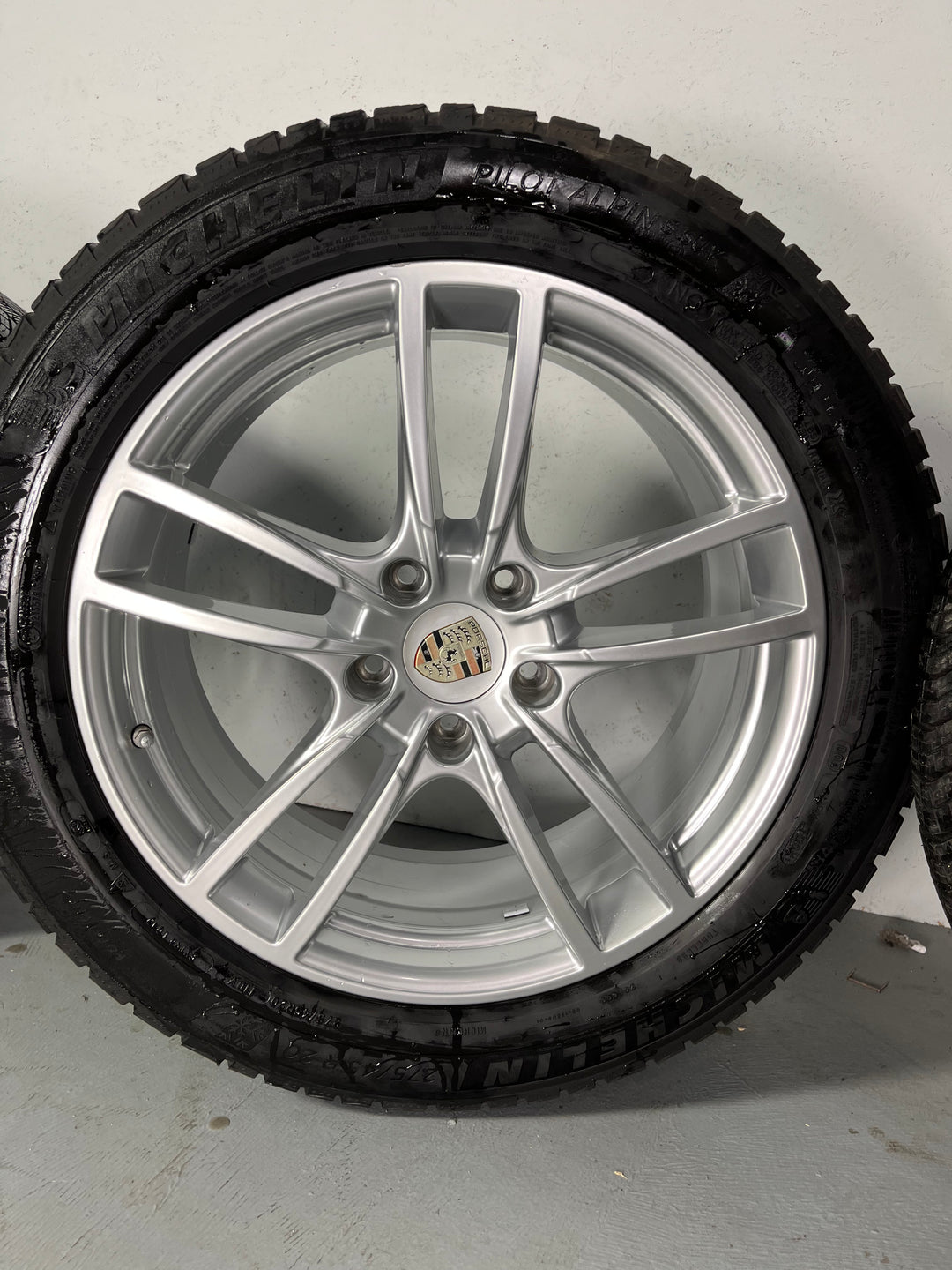 Porsche Cayenne 20 Zoll E3 SPORT 9Y0 Winterräder Michelin 6,5-7mm