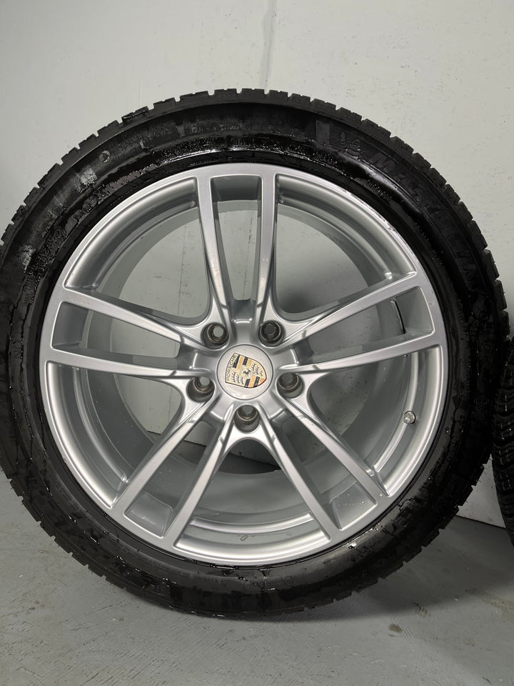 Porsche Cayenne 20 Zoll E3 SPORT 9Y0 Winterräder Michelin 6,5-7mm