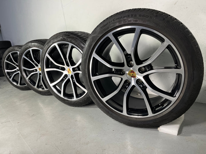 Porsche Cayenne COUPE E3 21 Zoll Exclusive Design 9y0 Winter Räder Conti