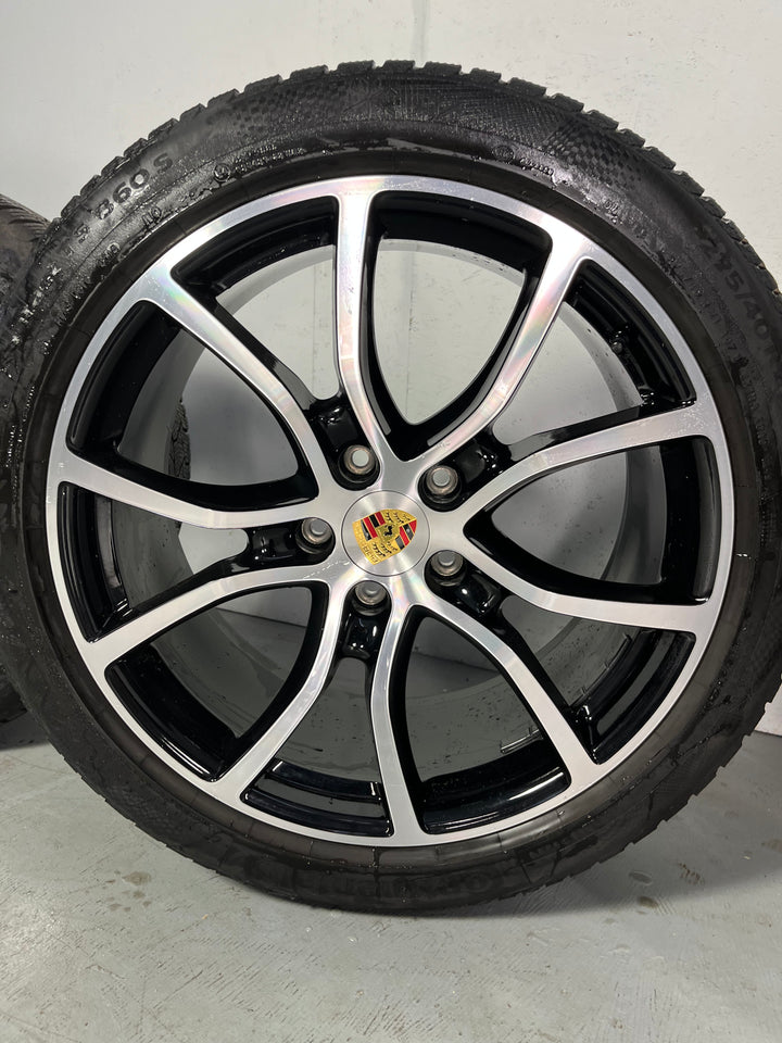 Porsche Cayenne COUPE E3 21 Zoll Exclusive Design 9y0 Winter Räder Conti
